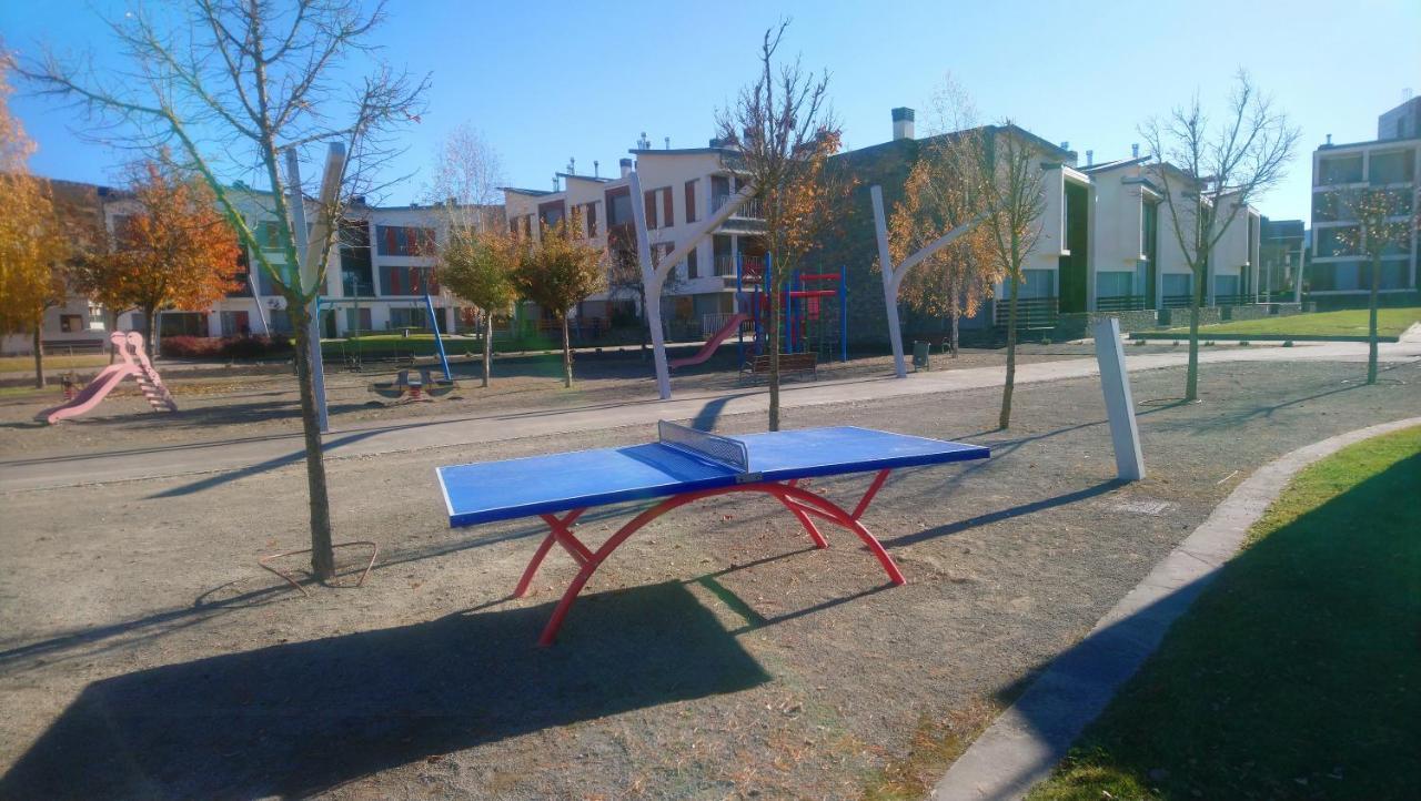 Las Margas. Golf. Bici. Esqui. Piscina. Sabinanigo Luaran gambar